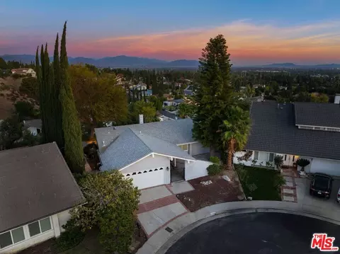 View/Area - 11434 Edenberg Ave, Porter Ranch, CA 91326 photo 4 of 10