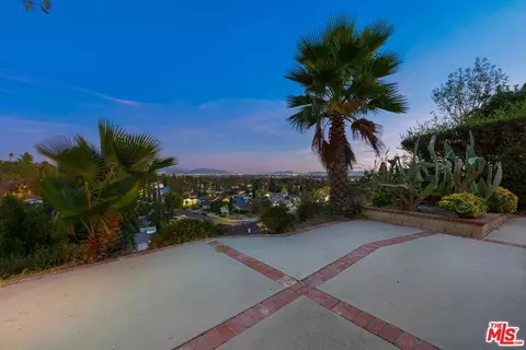 Exterior - 11434 Edenberg Ave, Porter Ranch, CA 91326 photo 16 of 17
