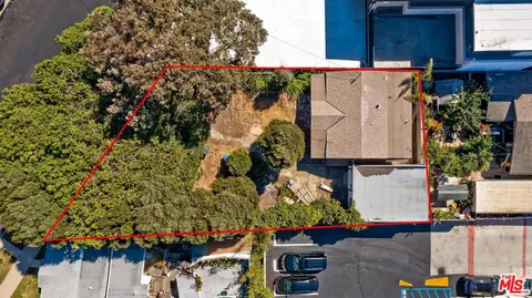 409 S Guadalupe Ave, Redondo Beach, CA 90277