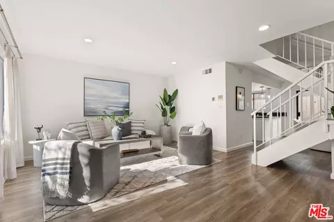 746 N Eucalyptus Ave #10, Inglewood, CA 90302