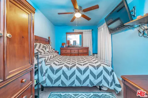 Bedroom - 910 W W Elm St, Compton, CA 90221 photo 1 of 5