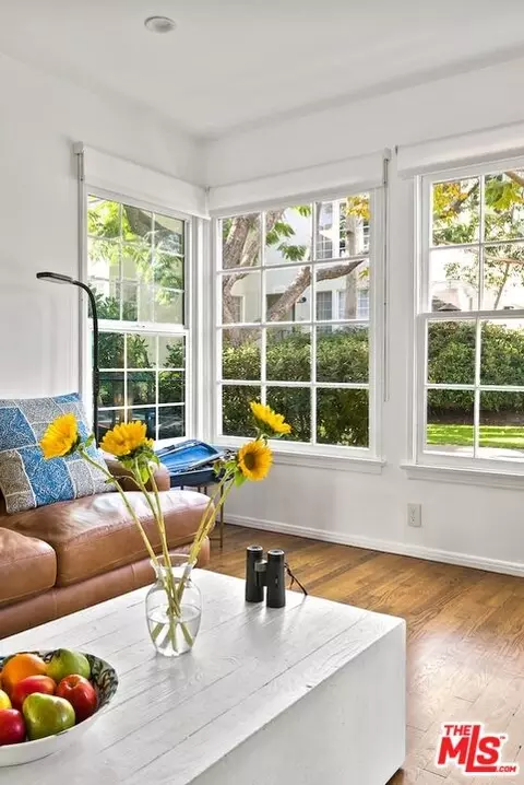 1032 19th St #2, Santa Monica, CA 90403