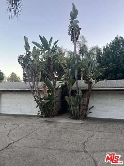 250 E Howard St, Pasadena, CA 91104 photo 20