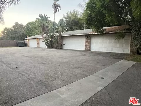 250 E Howard St, Pasadena, CA 91104 photo 21