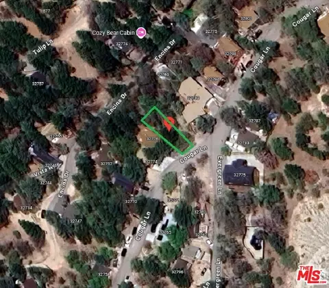32780 Cougar Ln, Running Springs, CA 92382 photo 2