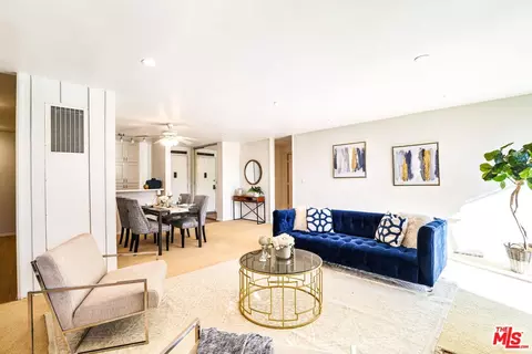 6345 Green Valley Cir #212, Culver City, CA 90230