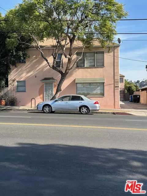 1816 Hillhurst Ave, Los Angeles, CA 90027