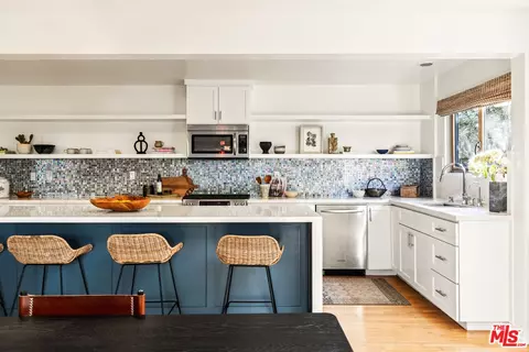 Kitchen - 2425 Frey Ave, Venice, CA 90291 photo 2 of 3