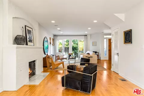 Other - 2425 Frey Ave, Venice, CA 90291 photo 2 of 3