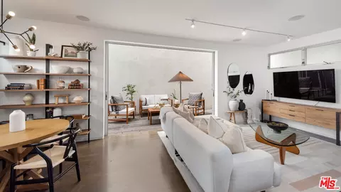 Other - 705 Sunset Ave, Venice, CA 90291 photo 5 of 11