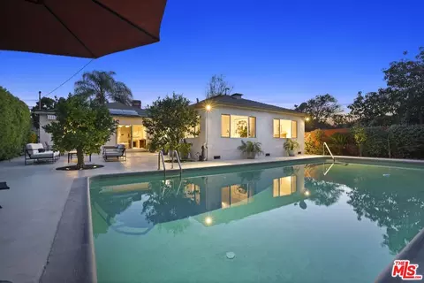11525 Huston St, Valley Village, CA 91601