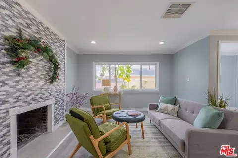 18925 Hart St, Reseda, CA 91335 photo 9