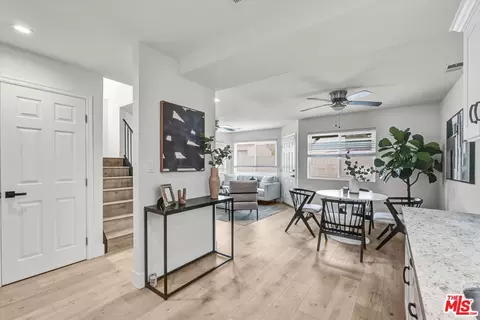 Entry Way - 706 Anzac Cir, Compton, CA 90220 photo 1 of 5