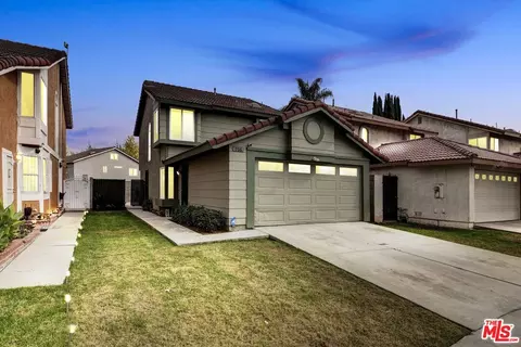 Exterior - 706 Anzac Cir, Compton, CA 90220 photo 2 of 5