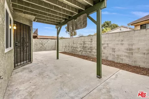 Exterior - 706 Anzac Cir, Compton, CA 90220 photo 3 of 5