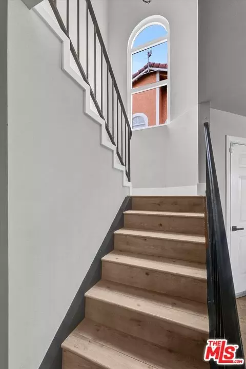 Entry Way - 706 Anzac Cir, Compton, CA 90220 photo 4 of 5
