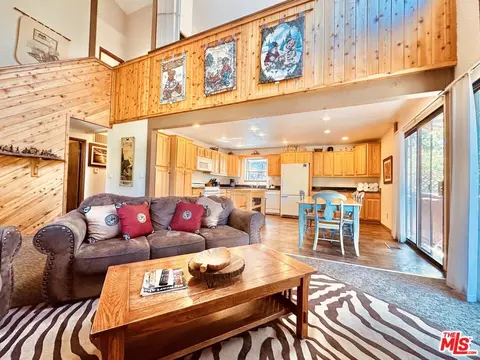 43236 Bow Canyon Rd, Big Bear Lake, CA 92315