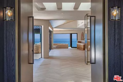 Entry Way - 29130 Cliffside Dr, Malibu, CA 90265 photo 1 of 1