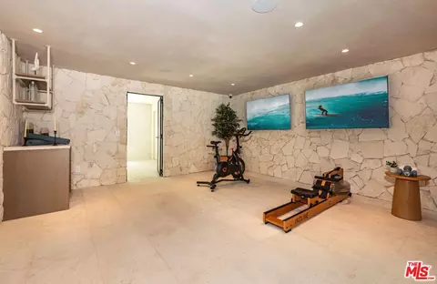 Other - 29130 Cliffside Dr, Malibu, CA 90265 photo 8 of 11