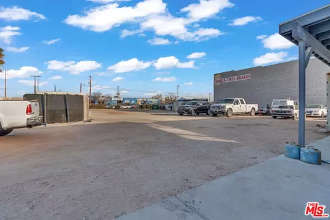 38755 6th St, Palmdale, CA 93550 photo 18