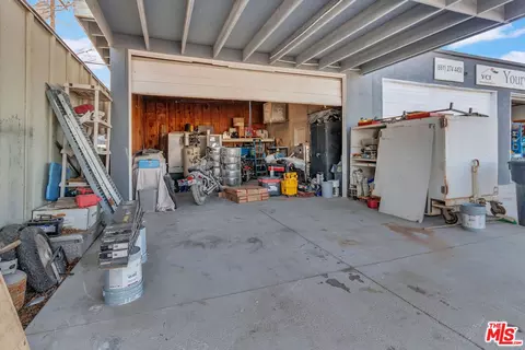 38755 6th St, Palmdale, CA 93550 photo 4