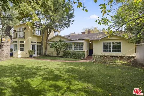 14954 Haynes St, Van Nuys, CA 91411