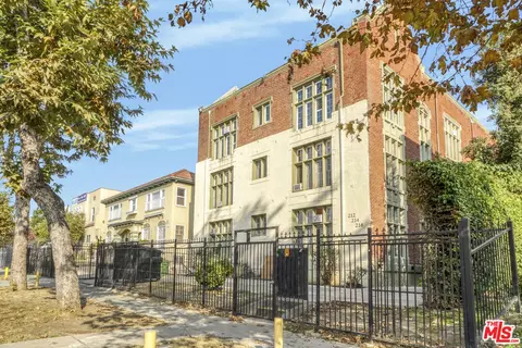 212 S Catalina St, Los Angeles, CA 90004