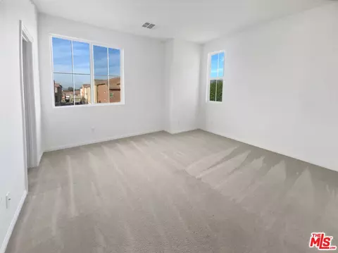 2895 Cedar Ln, Pomona, CA 91767 photo 17