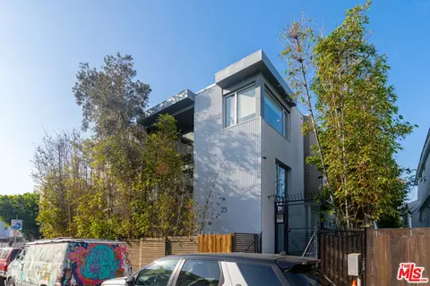 25 Brooks Ave #3, Venice, CA 90291 photo 33