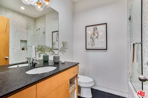 25 Brooks Ave #3, Venice, CA 90291 photo 22