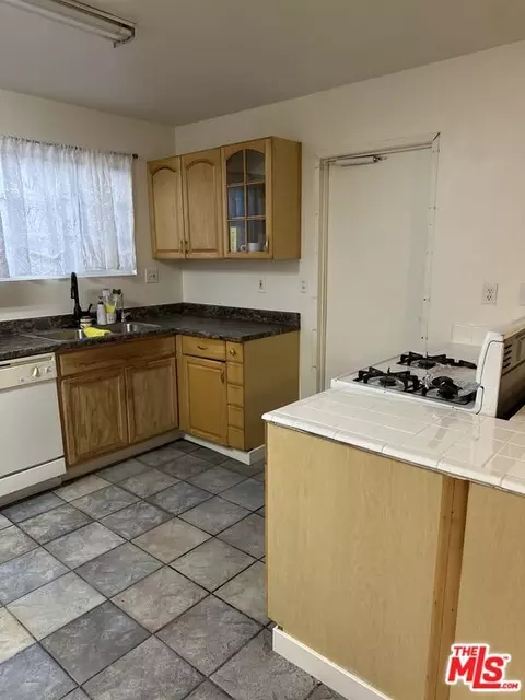 5428 Katherine St, Simi Valley, CA 93063 photo 11