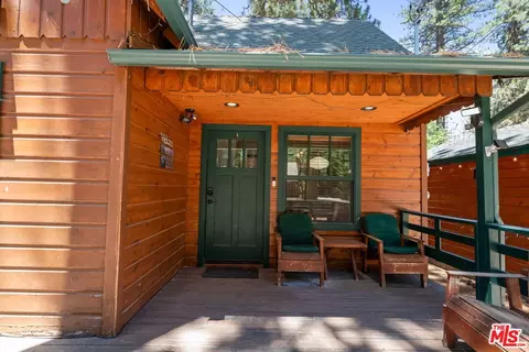 42798 Cedar Ave, Big Bear Lake, CA 92315 photo 2