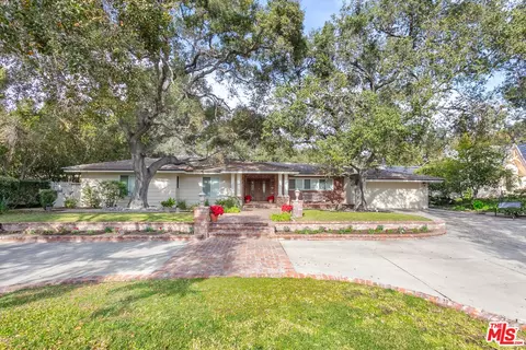 121 Hacienda Dr, Arcadia, CA 91006