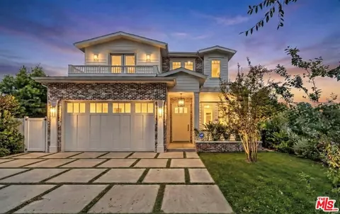 12345 Huston St, Valley Village, CA 91607