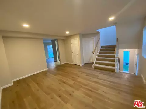 13731 Doty Ave, Hawthorne, CA 90250 photo 3