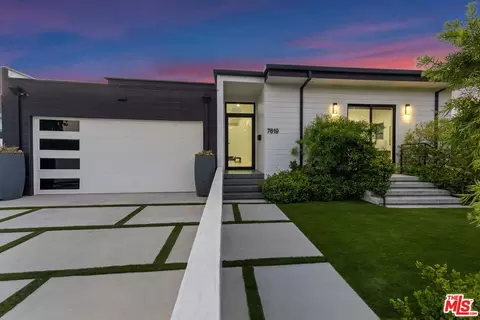 7619 Truxton Ave, Los Angeles, CA 90045