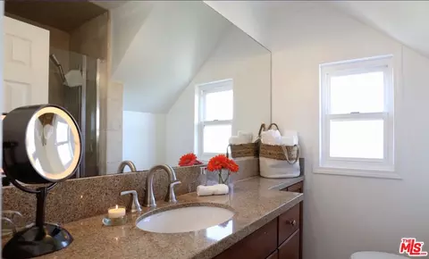 3950 Ocean Dr, Oxnard, CA 93035 photo 8