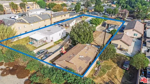 14033 Arthur Ave, Paramount, CA 90723 photo 4