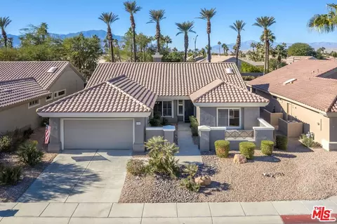 37665 Golden Pebble Ave, Palm Desert, CA 92211