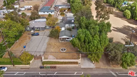 10201 Foothill Blvd, Sylmar, CA 91342