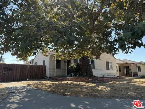 6454 Gentry Ave, North Hollywood, CA 91606