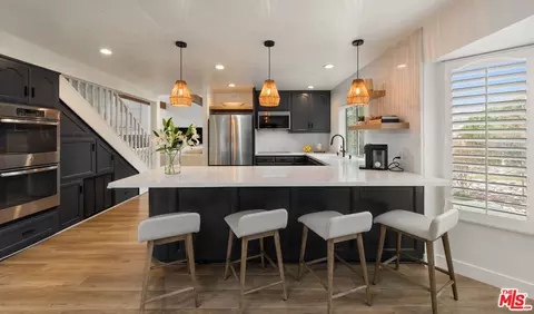 Kitchen - 11028 Eldora Ave, Sunland, CA 91040 photo 1 of 3