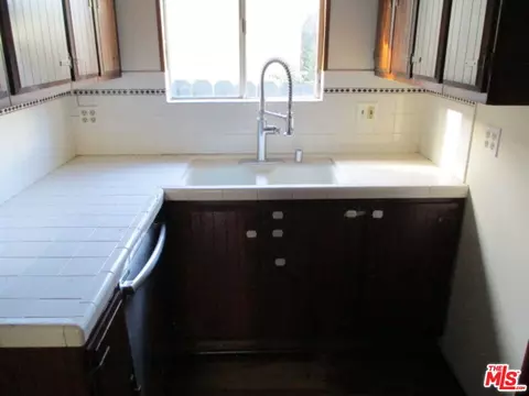 755 Marco Pl, Venice, CA 90291 photo 37