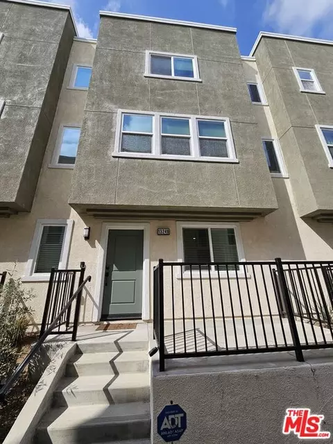 13248 Betz Blvd, Sylmar, CA 91342