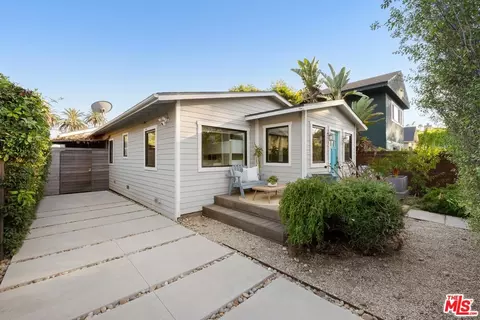 654 Vernon Ave, Venice, CA 90291 photo 18