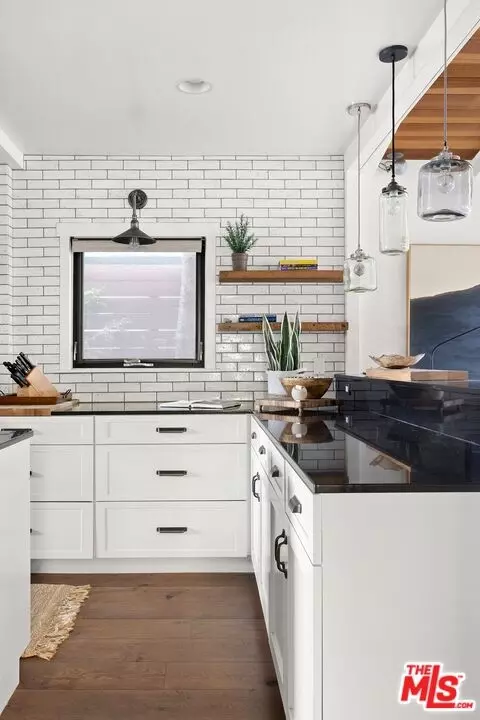 654 Vernon Ave, Venice, CA 90291 photo 7