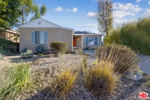 8038 Burnet Ave, Panorama City, CA 91402