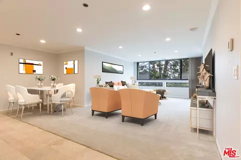 121 S Hope St #202, Los Angeles, CA 90012