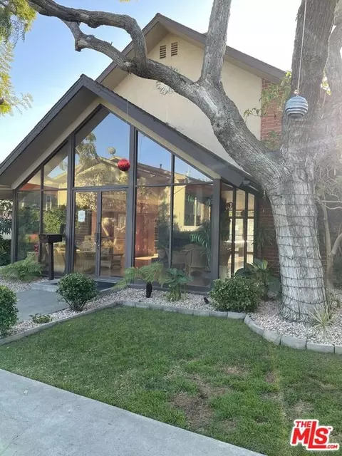 5215 Sepulveda Blvd #9B, Culver City, CA 90230