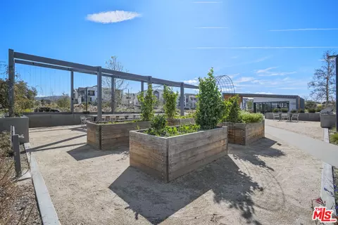 27715 Sequel Ct, Valencia, CA 91381 photo 27